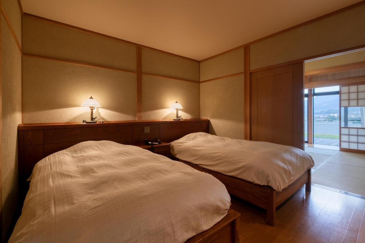 Yufuin Onsen Toshoan Hotel Exterior photo